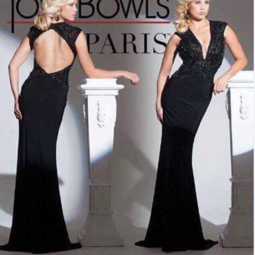 Gown